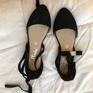 DSW Black Flats